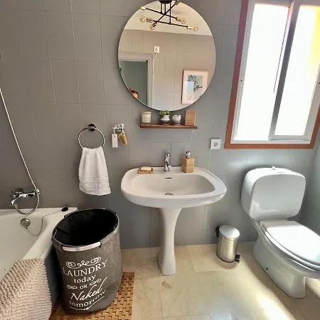 Precioso Apartamento Con Bbq Cerca De La Playa En Apartamento *