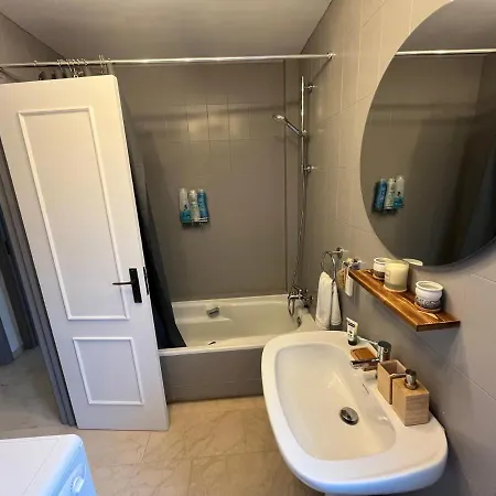Precioso Apartamento Con Bbq Cerca De La Playa En Estepona
